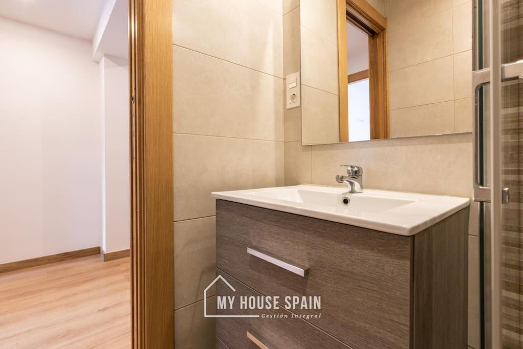 Myhousespain - Luminoso Y Amplio Piso En El Centro Хіхон Екстер'єр фото